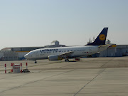 lufthansa boeing 737 (lufthansa boeing apel)