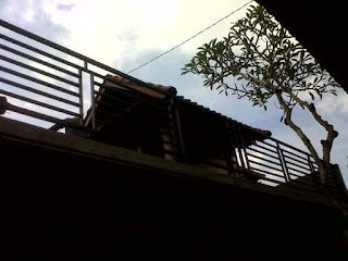 railling balkon dan tangga minimalis horizontal