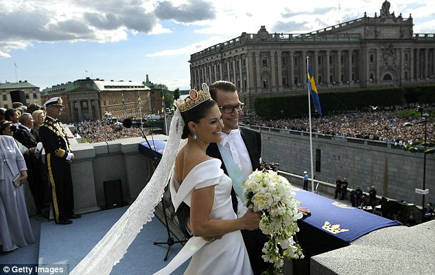 wedding party gown