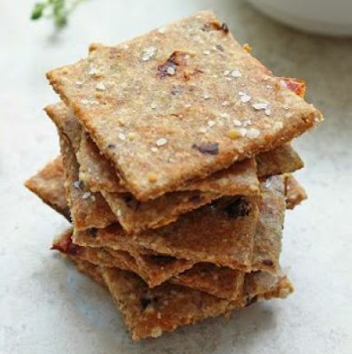 Sun-Dried Tomato & Olive Flax Crackers Recipe