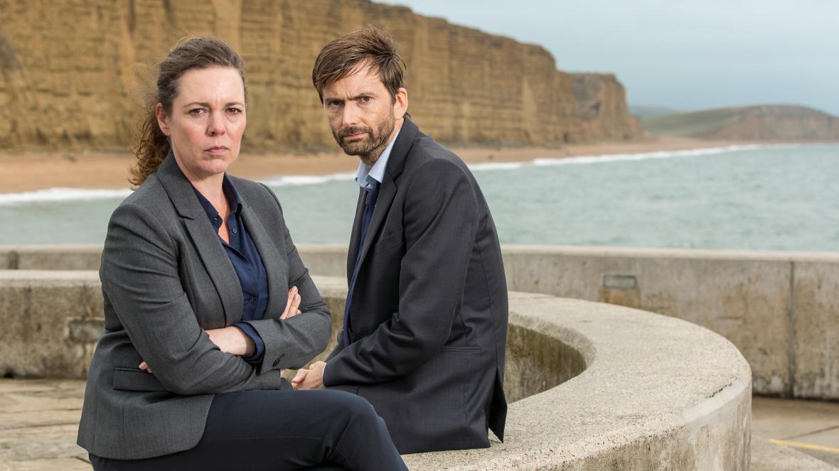 Video David Tennant And Olivia Colman S Broadchurch Cops On The Nation S Favourite Detective - nurse from olivia series roblox