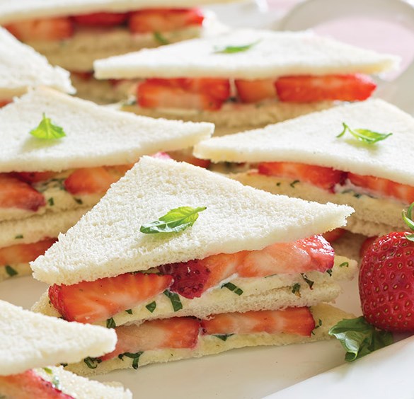 Strawberry Tea Sandwiches #appetizers #lunch