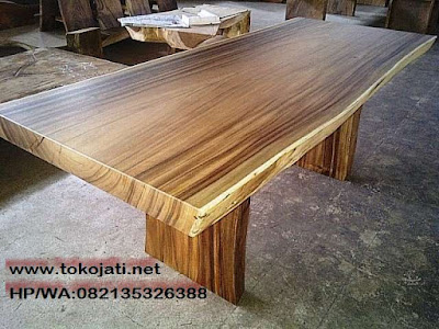 furniture trembesi jepara,Aifurindo,mebel meja trembesi,jual furniture trembesi,Aifurindo,meja trembesi solid,meja makan kayu utuh,suar solid table ,supplier furniture trembesi jepara