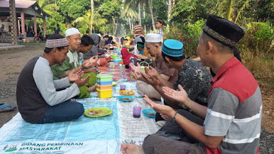 Warga Mempawah Antusias Rayakan Robo-Robo Ditengah Pandemi Covid-19