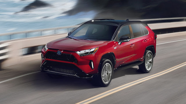 Toyota RAV4 híbrido enchufable 2024 ecuador precio