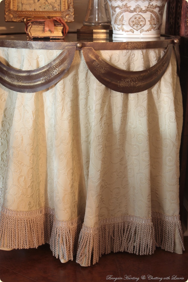 table cloth