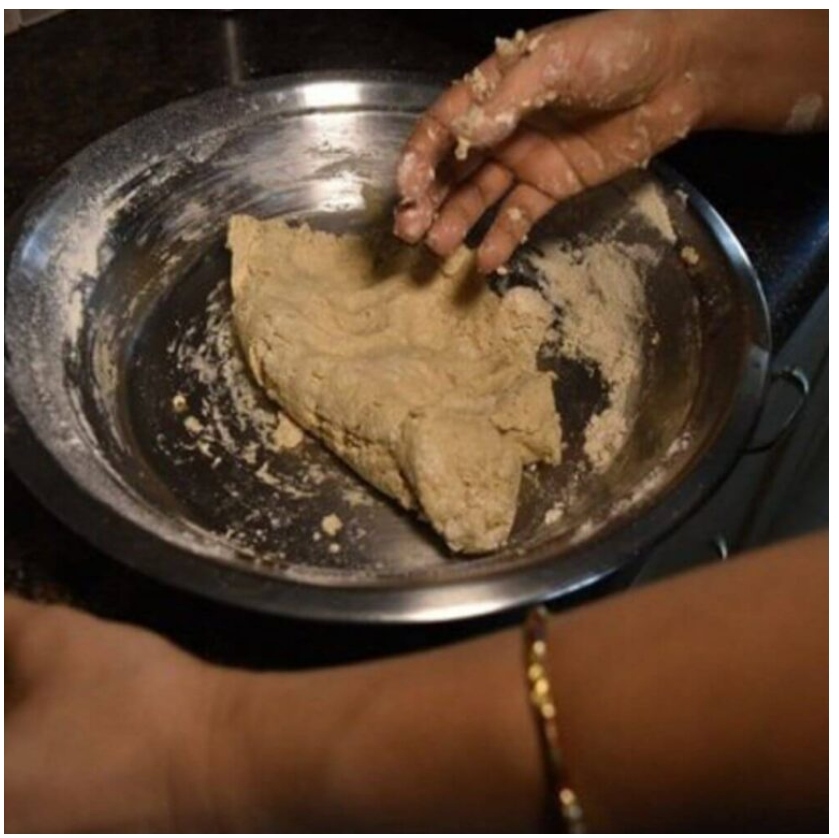 Soft And Fluffy Chapati આ રીતે બાંધો લોટ તો તમારી  રોટલી બનશે નરમ અને ફુલેલી....