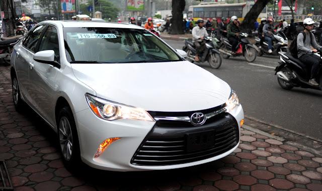 toyota-camry-25q-2014