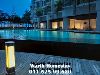 Warih-Homestay-Swimming-Pool-View-At-Night