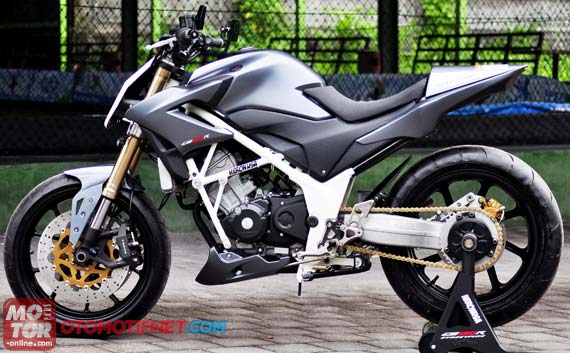 Foto Modifikasi Honda CBR 150R Fi Street Fighter