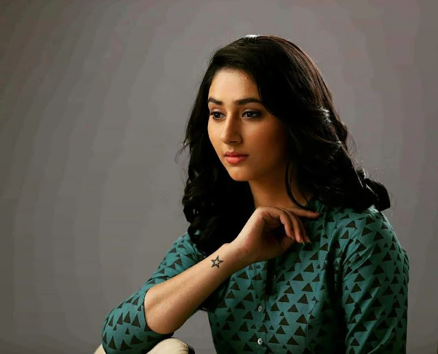 Disha Parmar Wiki Biography, Pics, Age, Wallpaper, Personal Profile,Tv Serial, Indian Hottie