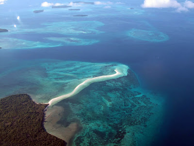  or known past times the town of Tual every bit Pasir Panjang Coast is a  Ngurbloat Beach, inwards Tual Southeast Maluku