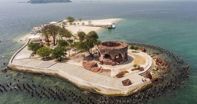 fort-martello-dutch-colonial-heritage-site-in-jakarta