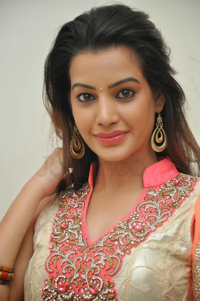  Diksha Panth Photos