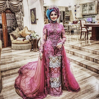 Kebaya Anne Avantie Berhijab