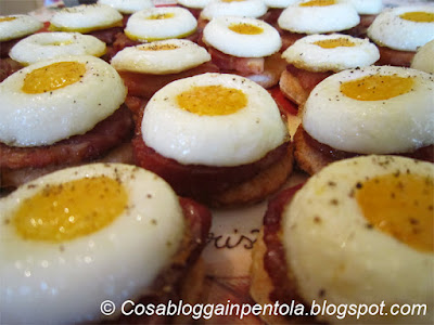 pasticceria salata bacon uova antipasto finger food americanini cosa blogga in pentola ricetta cosabloggainpentola