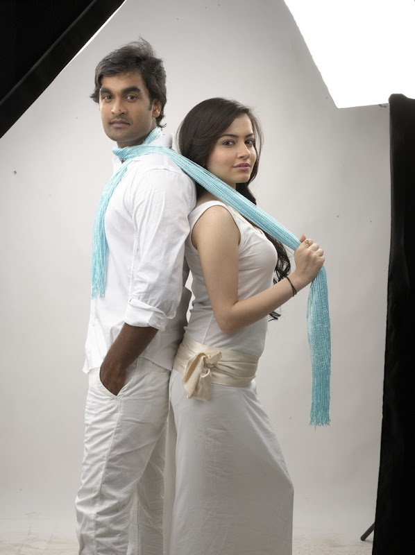 Vareva Telugu Movie Hot Photo Shoot Gallery Vareva Movie Stills film pics