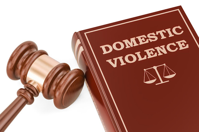 ¿Qué es una orden de restricción de violencia doméstica?