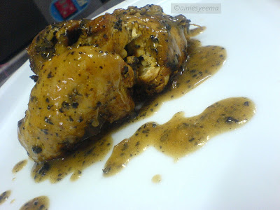 Just Read, Do Not Eat: Grilled Chicken + Black Pepper Sauce
