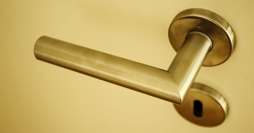  Cara  Mengatasi  Kunci  Pintu  yang  Macet  Desain Rumah 
