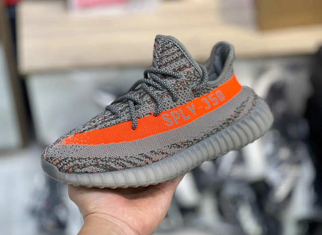 Cách Chọn Size Giày Yeezy 350 Chuẩn Cho Nam & Nữ