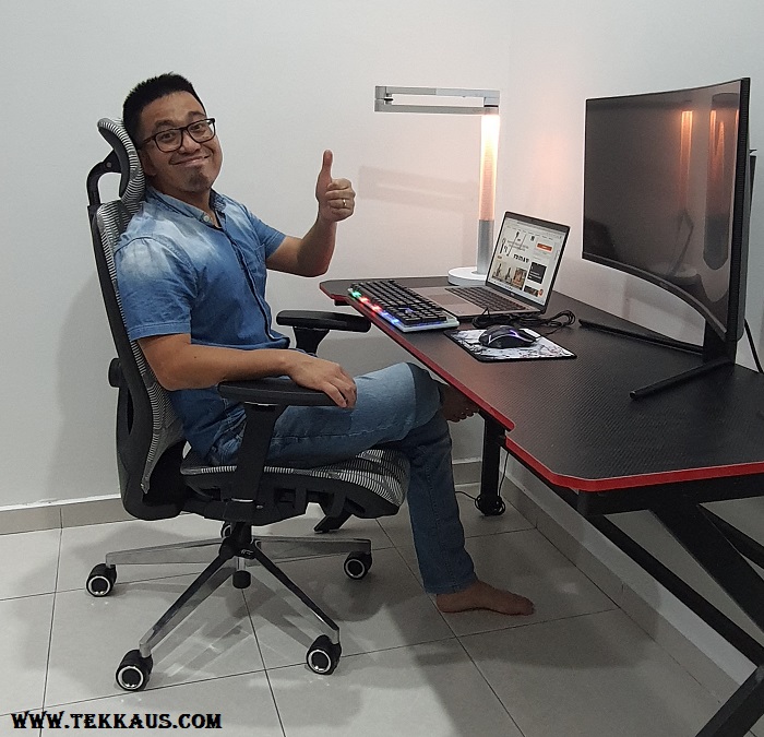 Dorzal Max Ergonomic Chair from One Office
