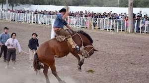 El Sur santiagueño se prepara para el Festival del Día del Trabajador en Sumampa.