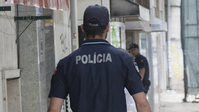 Dois agentes da PSP foram agredidos por um segurança