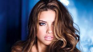 Adriana Lima Eye Makeup 3