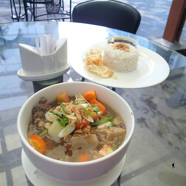 Sop Buntut Panghegar