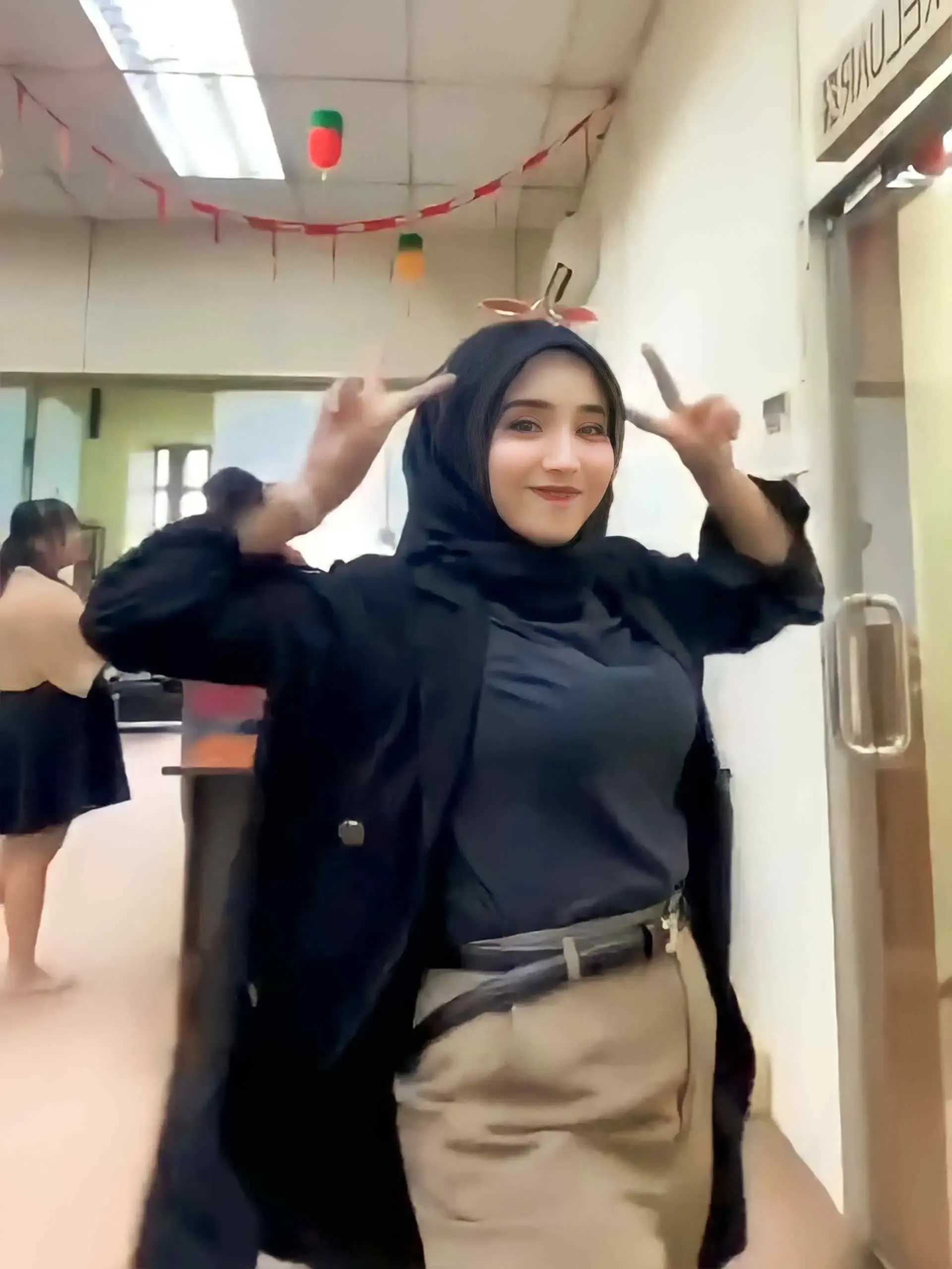 69x Bokep Hijab mahasiswi Bandung