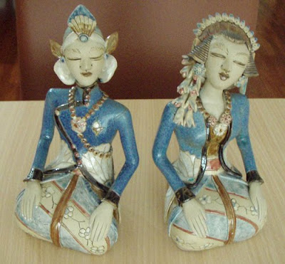Java wedding couples Ceramic