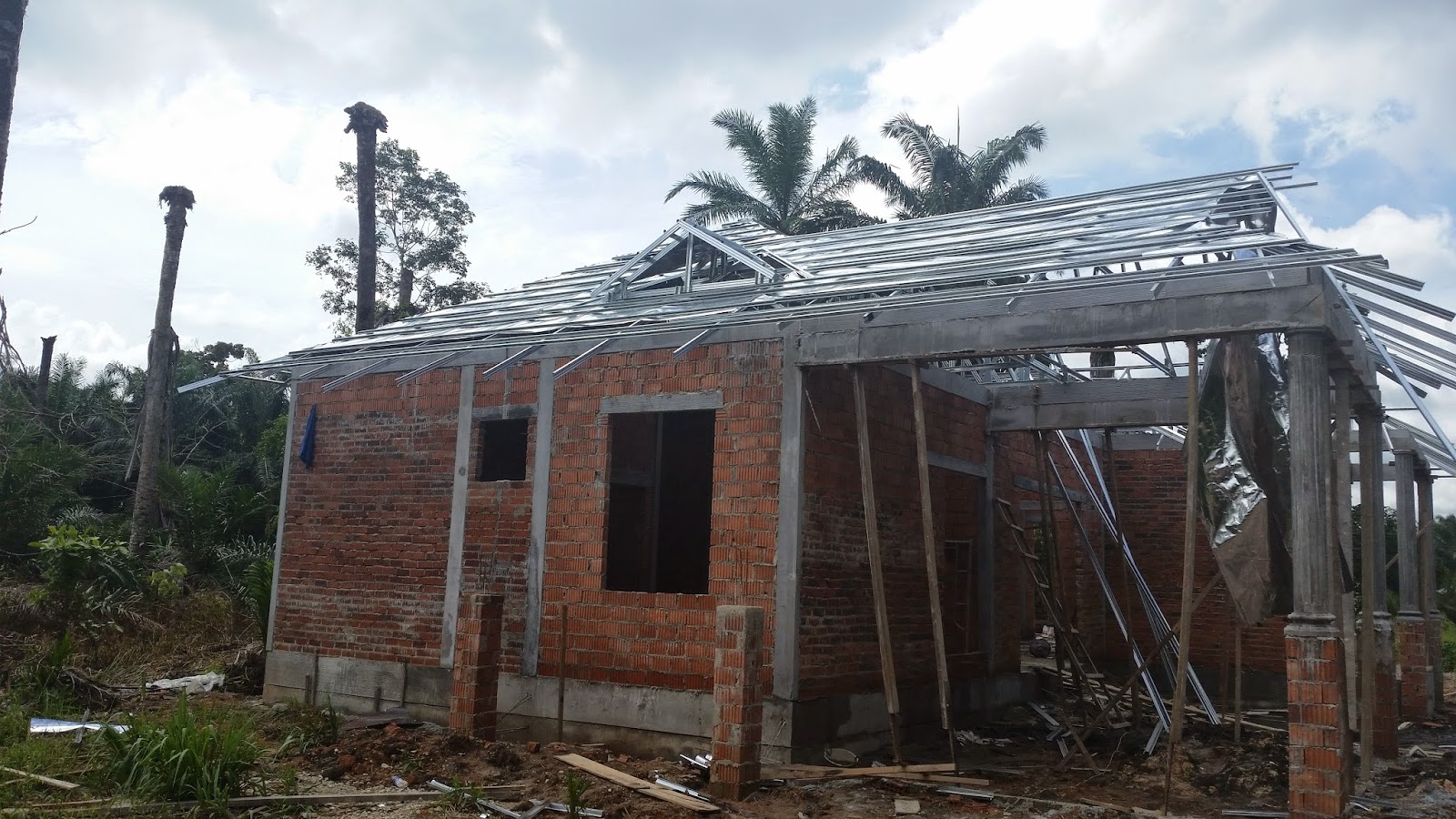 Rumah Idaman, Kontraktor Binaan, Perunding Pinjaman 