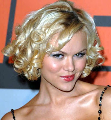 short hair cuts for women. Latest Short Hairstyles 2009:Short Blond Curly