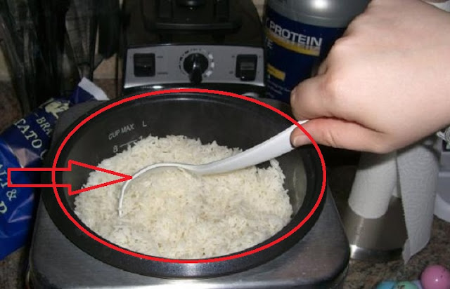 Sekarang Hati-Hati Dalam Masak Nasi...!! Ini Bahaya Nasi Dari Rice Cooker Yang Belum Diketahui Banyak Orang, Yang Ternyata,,,
