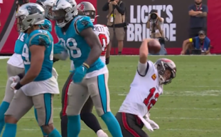 Tom Brady spikes ball in frustration, Panthers vs. Buccaneers, 1/1/2023