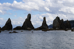 Hashigui Rocks
