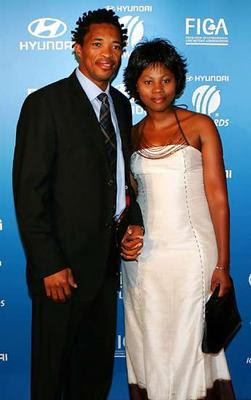 Makhaya Ntini Wiki | Makhaya Ntini Pics