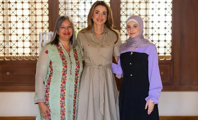 Queen Rania wore a new lightweight gabardine safari dress by Celine, and she wore her Dior pumps