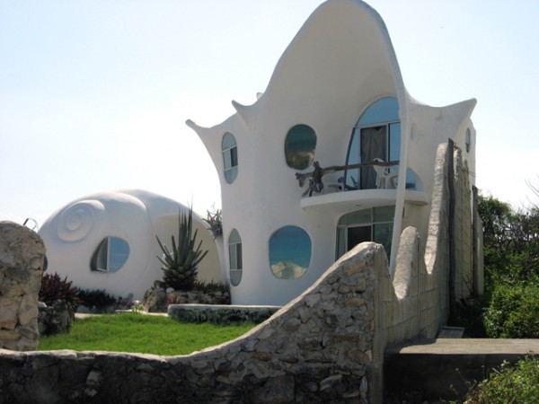 Strange weird, crazy and creative houses ever Seen On www.coolpicturegallery.us