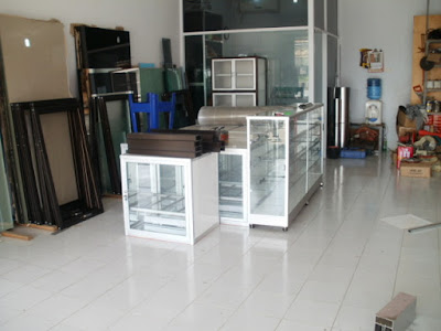 Harga Etalase Aluminium Per Meter 085736720159 Area Kediri, Nganjuk, Jombang, Blitar, Tulungagung