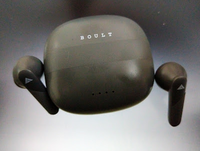 Boult Audio Airbass Z35 review and details, what is the price of Boult Audio Airbass Z35? Which bluetooth version is installed in Boult Audio Airbass Z35 ? hitechgrip, best noise cancelling earbuds under 2000