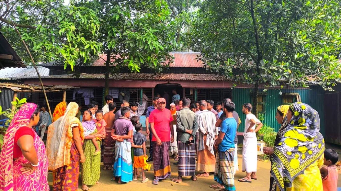 সিরাজগঞ্জে টিউবওয়েলের পানিতে চেতনানাশক মিশিয়ে ৫ হিন্দু বাড়িতে চুরি