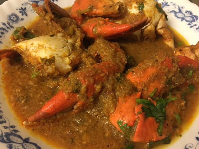 crab recipe,crab curry,crab in malvani style