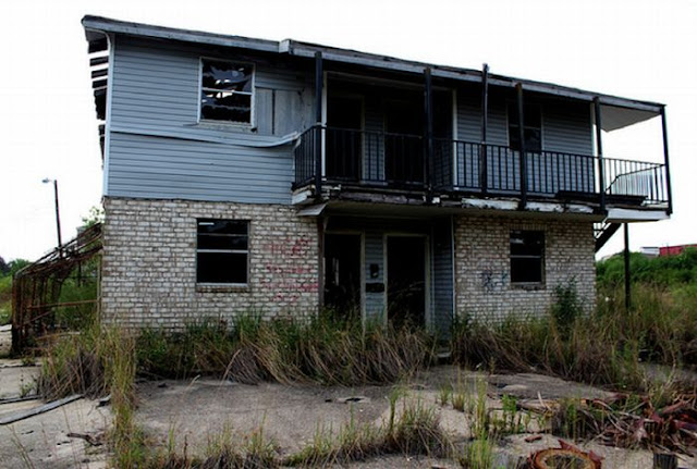 Abandoned Buildings And Houses Property Places in City Of New Orleans