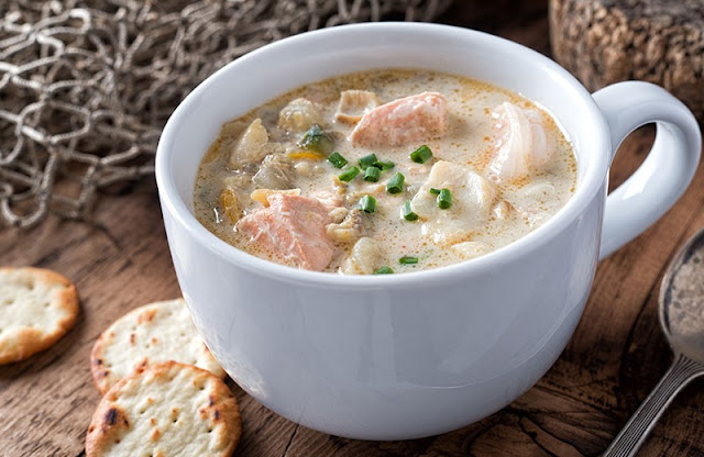 soupe de poisson de la Charente Maritime  la chaudrée des pêcheurs ou la bouillabaisse charentaise
