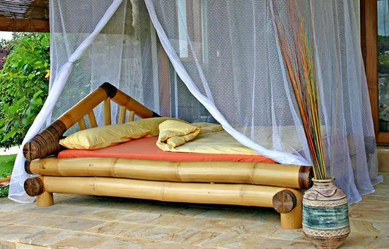 Desain tempat tidur inspiratif berbahan bambu