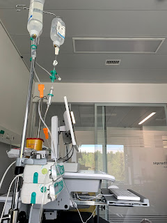 infusion stand with saline drip