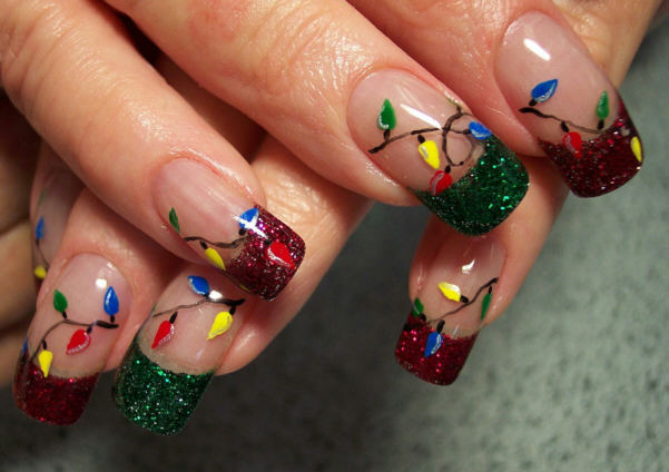 Fashion and Art Trend: Christmas Nail Art Design