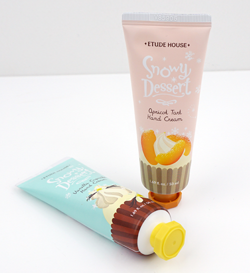 Snowy Dessert Hand Cream